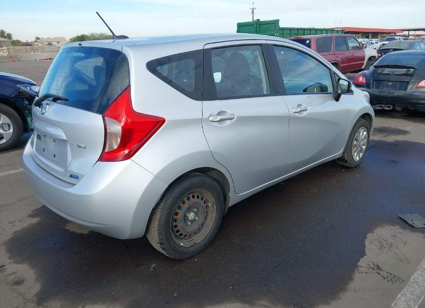 Photo 4 of 2016 Nissan Versa NOTE S/S PLUS/SV/SL/SR (VIN 3N1CE2CP6GL367732)