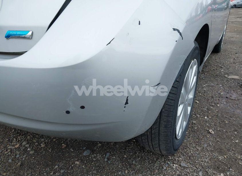 Photo 13 of 2016 Nissan Versa NOTE S (SR)/S PLUS/SL/SR/SV (VIN 3N1CE2CP6GL385034)