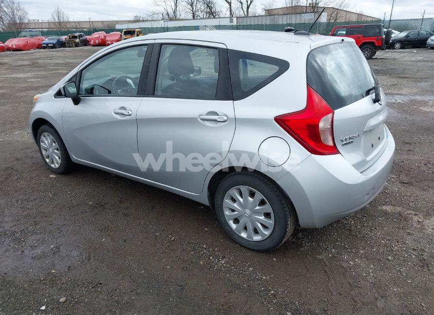 Photo 3 of 2016 Nissan Versa NOTE S (SR)/S PLUS/SL/SR/SV (VIN 3N1CE2CP6GL385034)