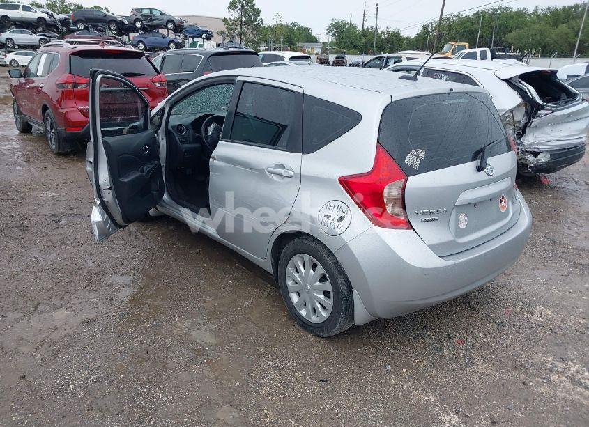 Photo 3 of 2016 Nissan Versa NOTE SV (VIN 3N1CE2CP6GL409610)