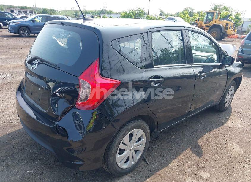 Photo 4 of 2017 Nissan Versa NOTE SV (VIN 3N1CE2CP6HL354447)