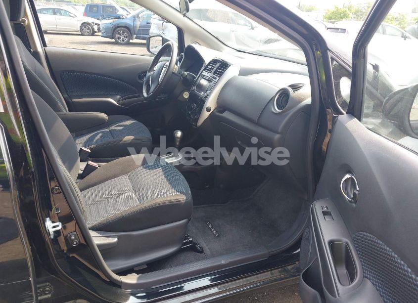 Photo 5 of 2017 Nissan Versa NOTE SV (VIN 3N1CE2CP6HL354447)