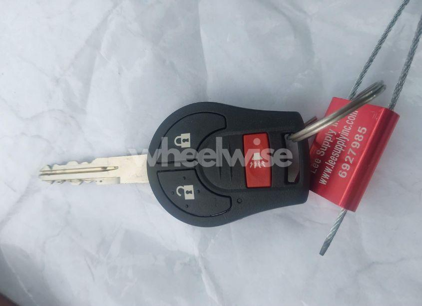 Photo 11 of 2017 Nissan Versa NOTE SV (VIN 3N1CE2CP6HL359891)