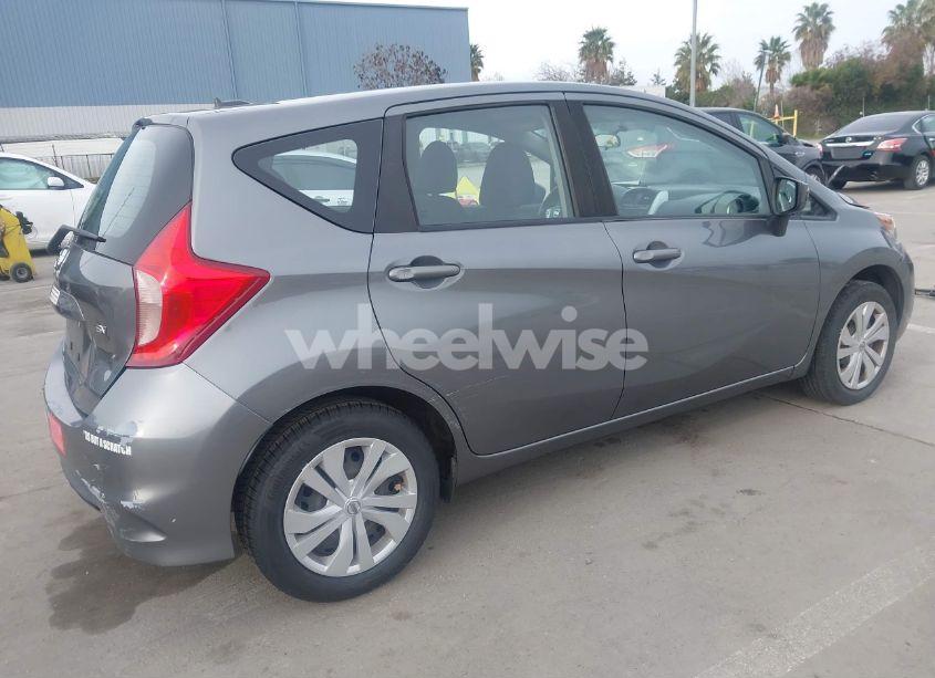 Photo 4 of 2017 Nissan Versa NOTE SV (VIN 3N1CE2CP6HL359891)