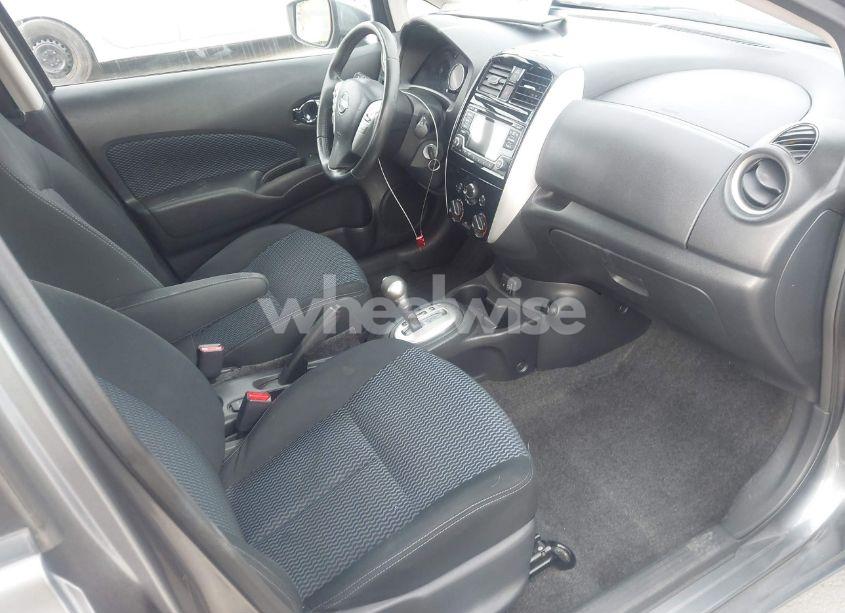 Photo 5 of 2017 Nissan Versa NOTE SV (VIN 3N1CE2CP6HL359891)