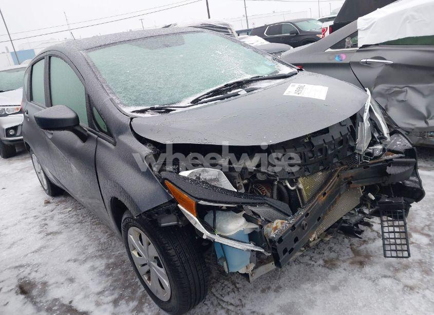 2017 Nissan Versa NOTE SV (VIN 3N1CE2CP6HL362600) main photo