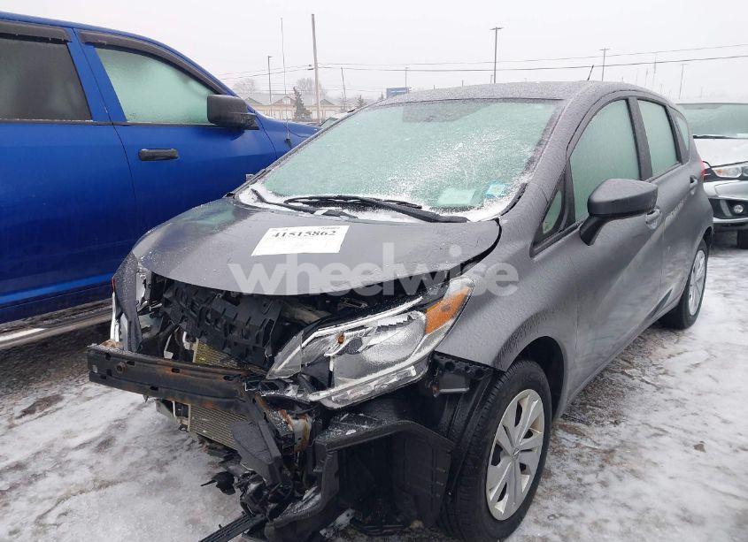 Photo 2 of 2017 Nissan Versa NOTE SV (VIN 3N1CE2CP6HL362600)