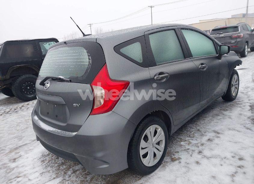 Photo 4 of 2017 Nissan Versa NOTE SV (VIN 3N1CE2CP6HL362600)