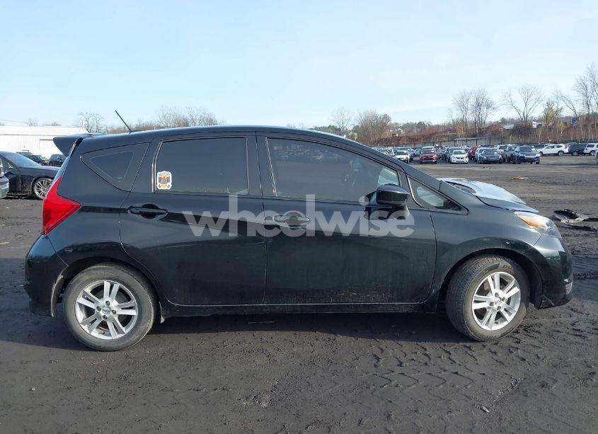 Photo 13 of 2017 Nissan Versa NOTE SV (VIN 3N1CE2CP6HL365321)