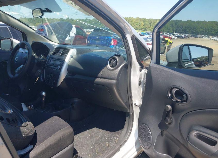 Photo 5 of 2017 Nissan Versa NOTE S PLUS (VIN 3N1CE2CP6HL372897)