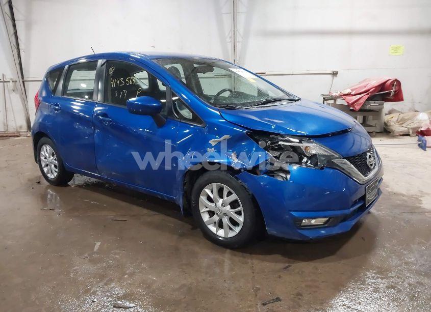 2017 Nissan Versa NOTE SV (VIN 3N1CE2CP6HL379638) main photo