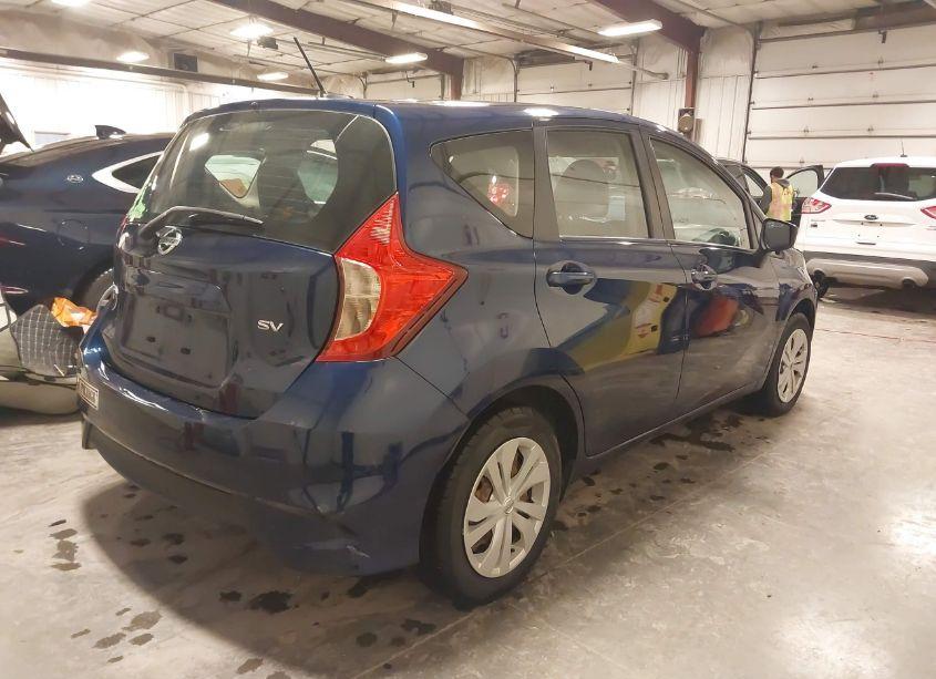 Photo 4 of 2018 Nissan Versa NOTE SV (VIN 3N1CE2CP6JL354714)