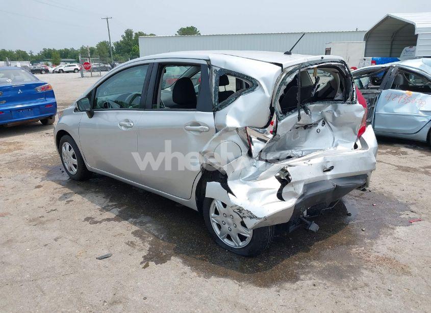 Photo 3 of 2018 Nissan Versa NOTE S (VIN 3N1CE2CP6JL356270)