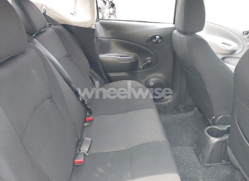 Photo 8 of 2018 Nissan Versa NOTE S (VIN 3N1CE2CP6JL356270)