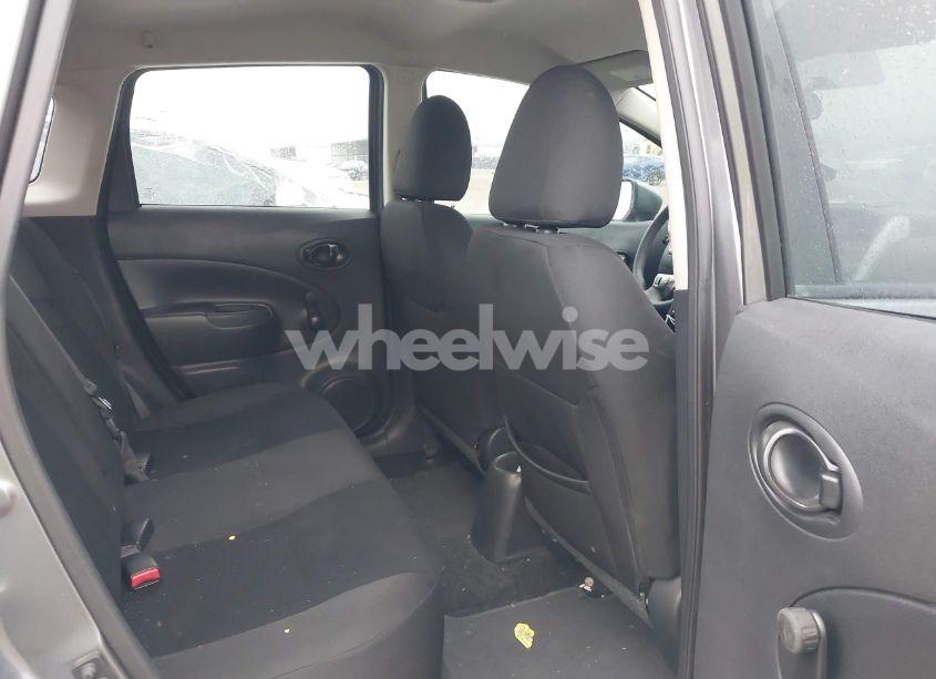 Photo 8 of 2018 Nissan Versa NOTE S (VIN 3N1CE2CP6JL357709)
