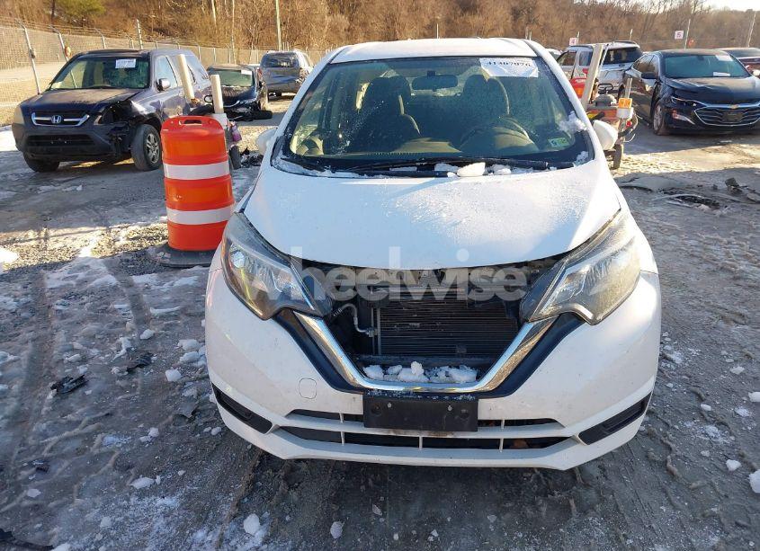 Photo 12 of 2018 Nissan Versa NOTE SV (VIN 3N1CE2CP6JL362361)