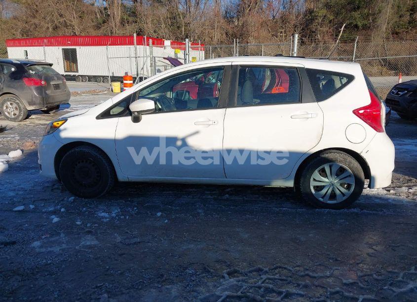 Photo 14 of 2018 Nissan Versa NOTE SV (VIN 3N1CE2CP6JL362361)