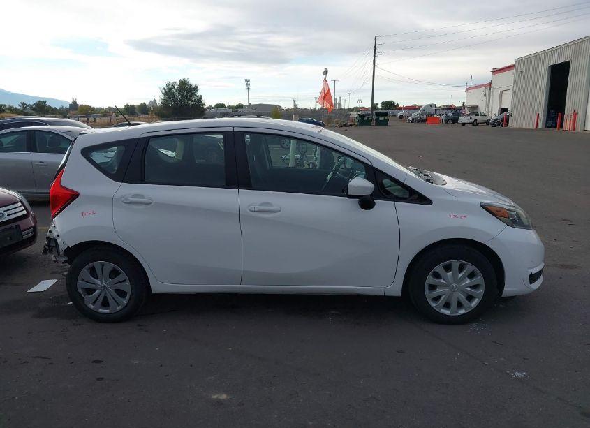 Photo 13 of 2018 Nissan Versa NOTE SV (VIN 3N1CE2CP6JL366846)