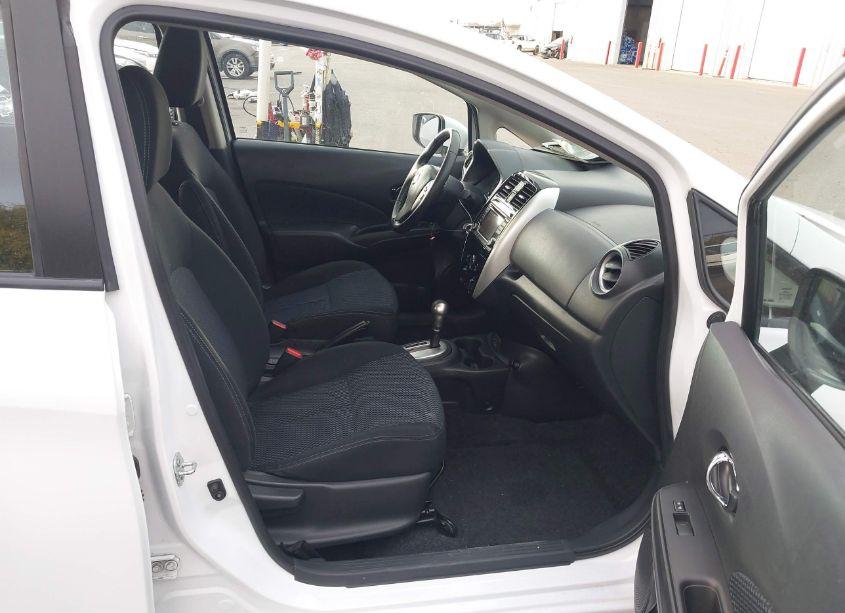 Photo 5 of 2018 Nissan Versa NOTE SV (VIN 3N1CE2CP6JL366846)