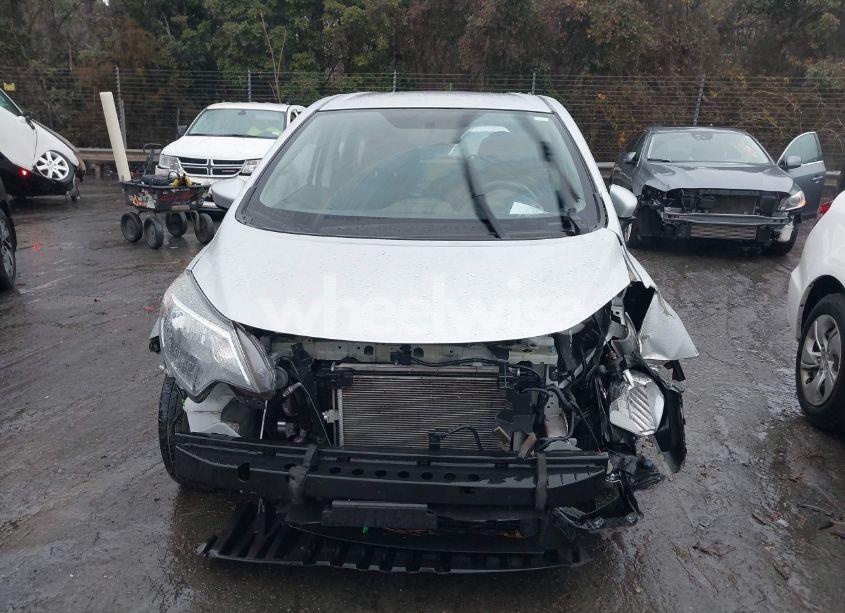 Photo 12 of 2019 Nissan Versa NOTE SV (VIN 3N1CE2CP6KL361793)