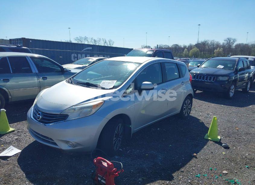 Photo 2 of 2014 Nissan Versa NOTE SV (VIN 3N1CE2CP7EL356008)