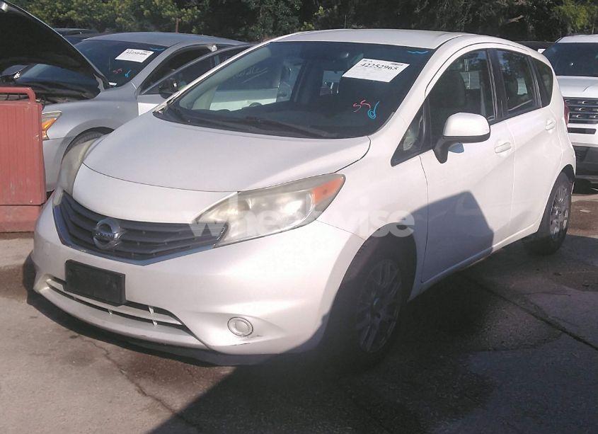 Photo 2 of 2014 Nissan Versa NOTE SV (VIN 3N1CE2CP7EL372984)