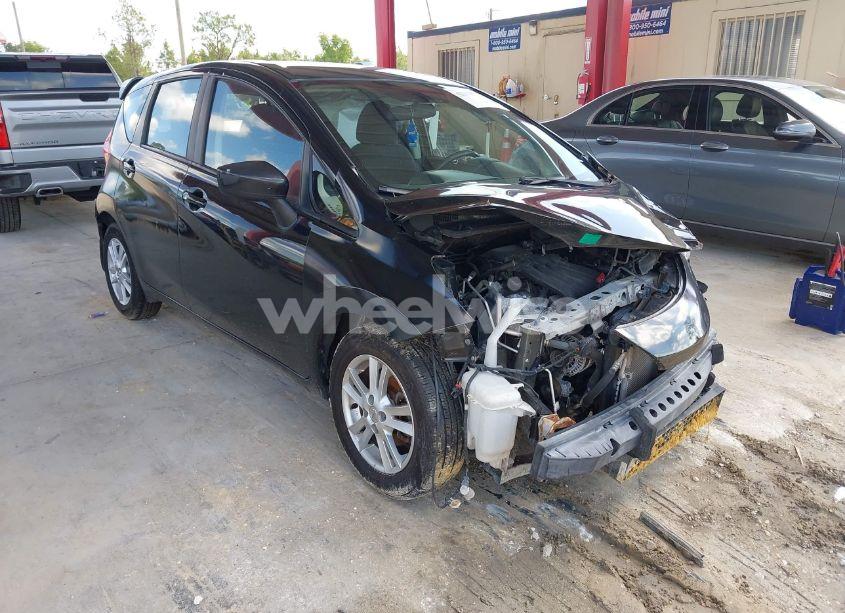 2014 Nissan Versa NOTE SV (VIN 3N1CE2CP7EL408138) main photo