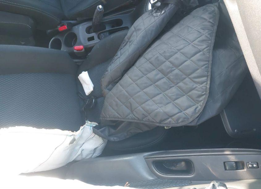 Photo 5 of 2015 Nissan Versa NOTE S (SR)/S PLUS/SL/SR/SV (VIN 3N1CE2CP7FL353756)