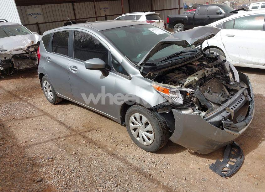 2015 Nissan Versa NOTE S (SR)/S PLUS/SL/SR/SV (VIN 3N1CE2CP7FL357421) main photo