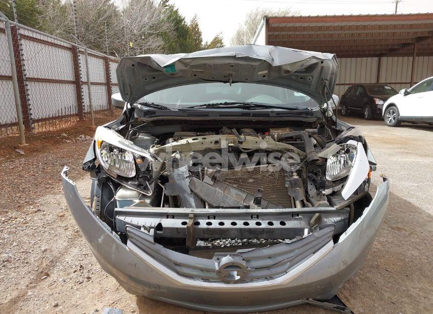 Photo 12 of 2015 Nissan Versa NOTE S (SR)/S PLUS/SL/SR/SV (VIN 3N1CE2CP7FL357421)