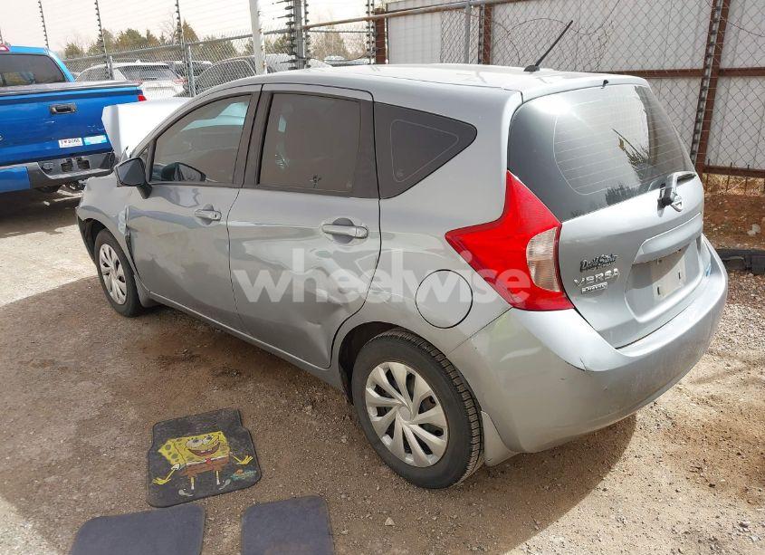 Photo 3 of 2015 Nissan Versa NOTE S (SR)/S PLUS/SL/SR/SV (VIN 3N1CE2CP7FL357421)