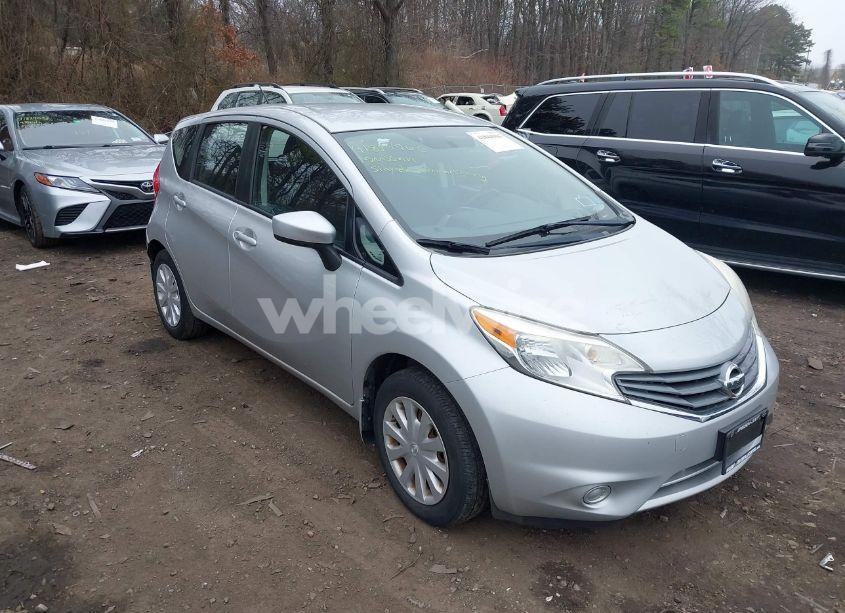 2015 Nissan Versa NOTE SV (VIN 3N1CE2CP7FL358844) main photo