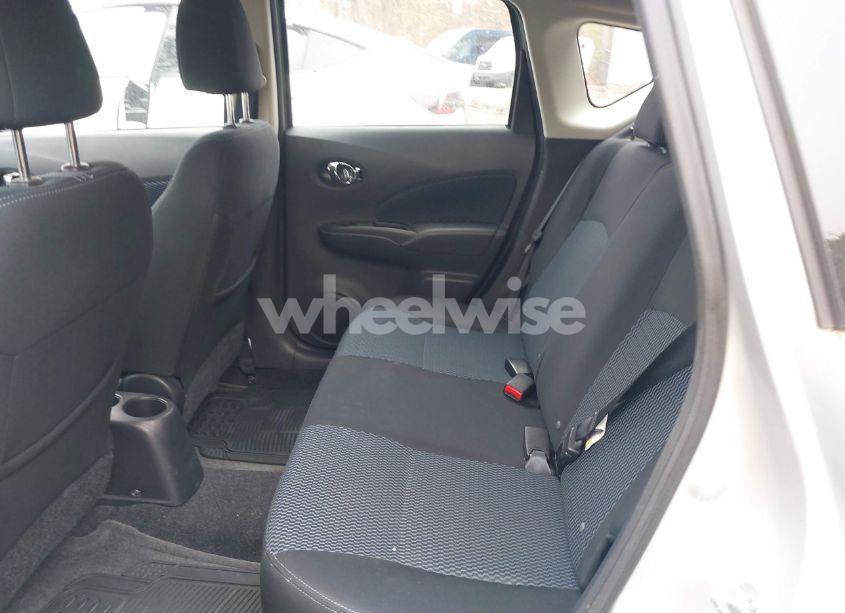 Photo 8 of 2015 Nissan Versa NOTE SV (VIN 3N1CE2CP7FL358844)