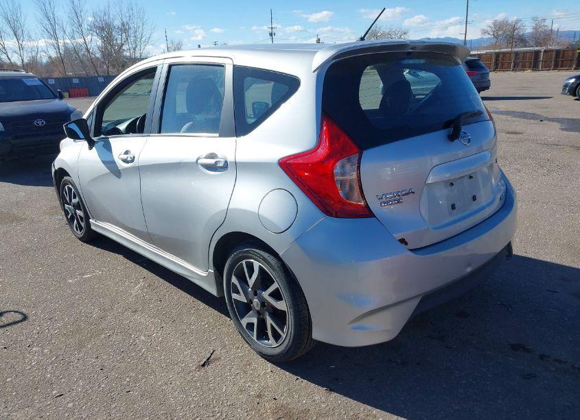 Photo 3 of 2015 Nissan Versa NOTE SR (VIN 3N1CE2CP7FL366779)