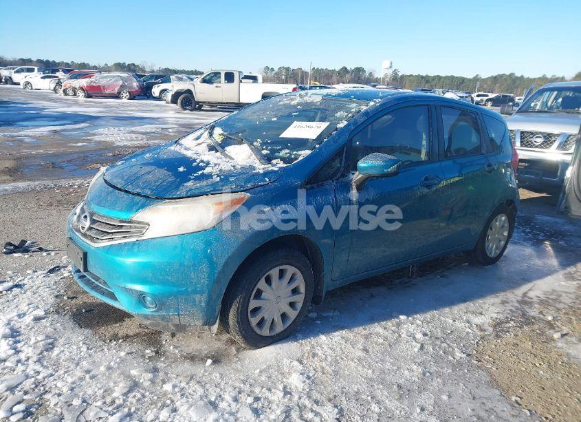 Photo 2 of 2015 Nissan Versa NOTE S (SR) (VIN 3N1CE2CP7FL367818)