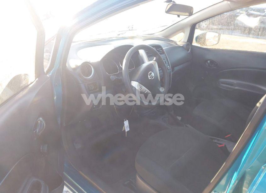 Photo 5 of 2015 Nissan Versa NOTE S (SR) (VIN 3N1CE2CP7FL367818)