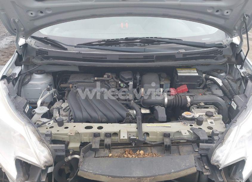 Photo 10 of 2015 Nissan Versa NOTE SV (VIN 3N1CE2CP7FL367897)