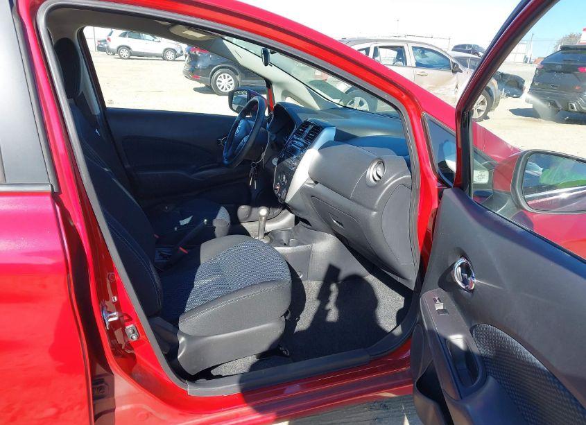 Photo 5 of 2015 Nissan Versa NOTE SV (VIN 3N1CE2CP7FL373375)