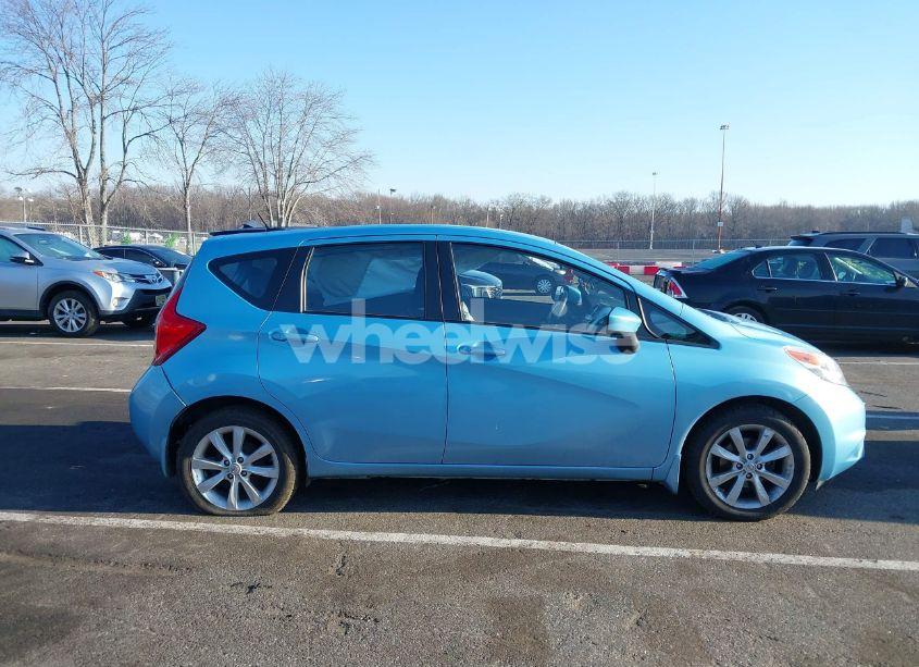 Photo 13 of 2015 Nissan Versa NOTE SL (VIN 3N1CE2CP7FL375420)