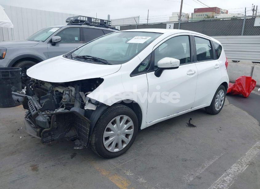Photo 2 of 2015 Nissan Versa NOTE S PLUS (VIN 3N1CE2CP7FL401286)