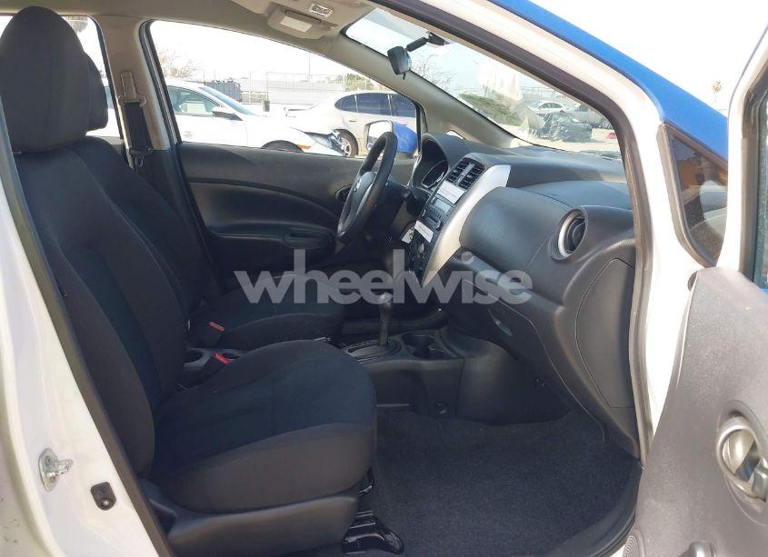 Photo 5 of 2015 Nissan Versa NOTE S PLUS (VIN 3N1CE2CP7FL401286)