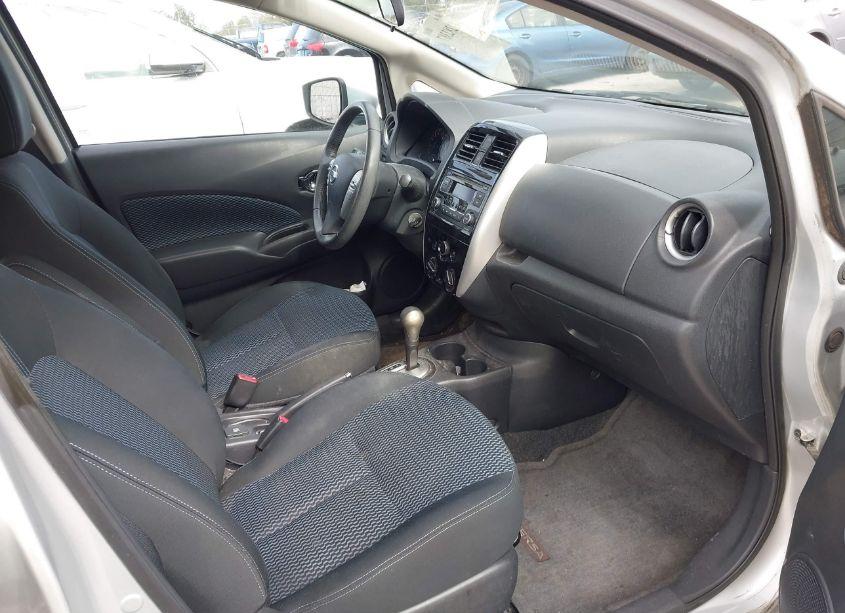 Photo 5 of 2015 Nissan Versa NOTE S (SR)/S PLUS/SL/SR/SV (VIN 3N1CE2CP7FL402941)