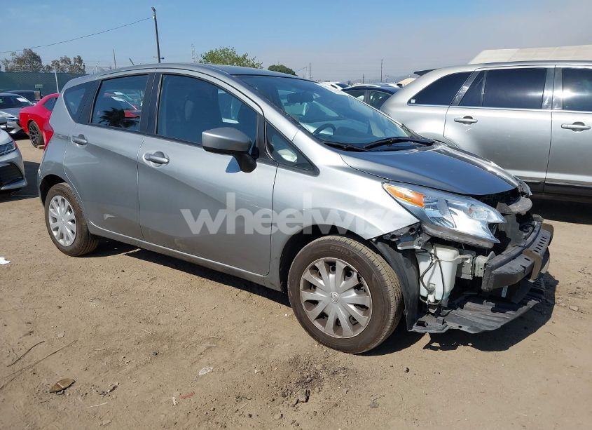 2015 Nissan Versa NOTE S (SR)/S PLUS/SL/SR/SV (VIN 3N1CE2CP7FL414345) main photo
