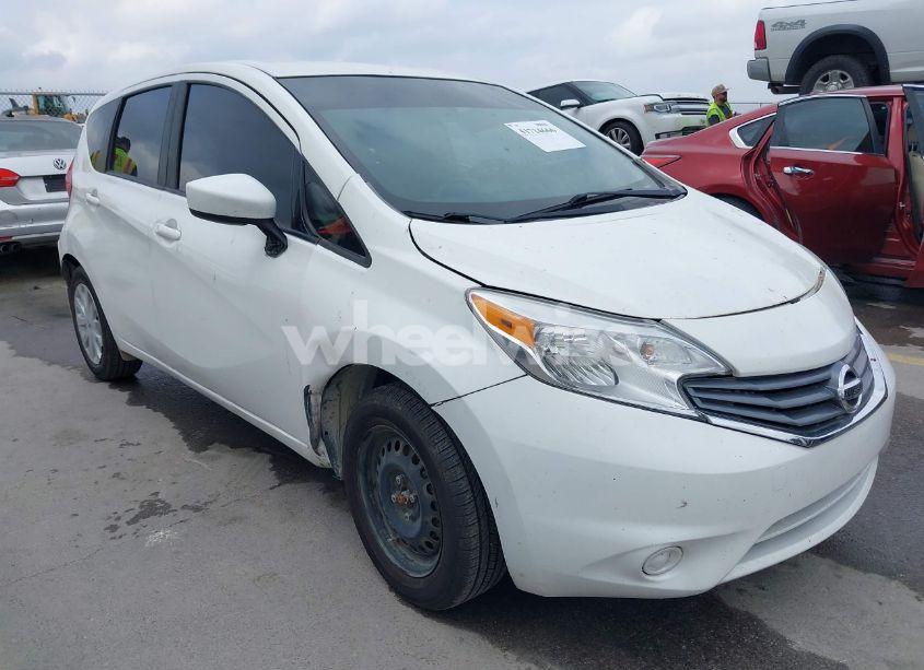 2015 Nissan Versa NOTE SV (VIN 3N1CE2CP7FL444381) main photo
