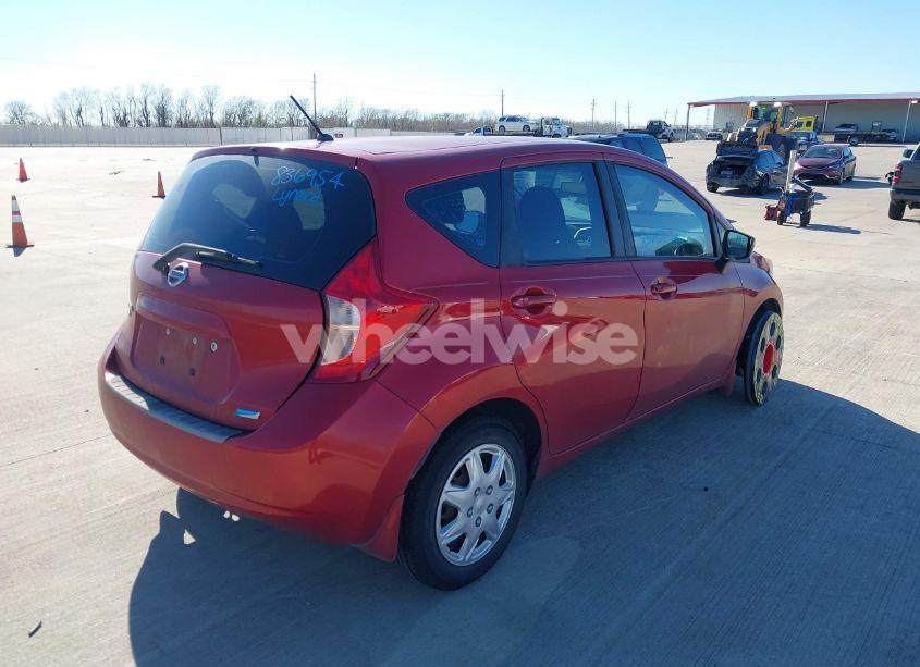 Photo 4 of 2015 Nissan Versa NOTE S PLUS (VIN 3N1CE2CP7FL446597)