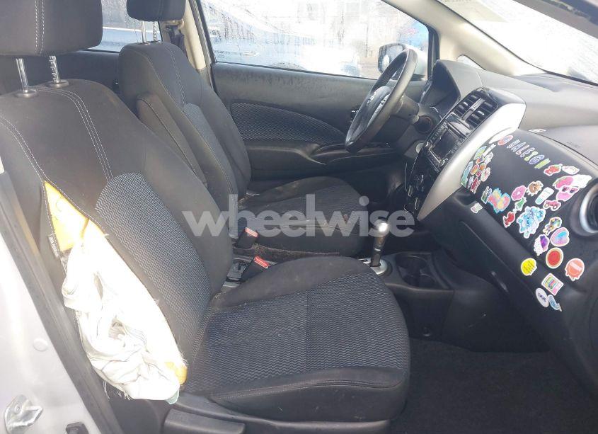 Photo 5 of 2016 Nissan Versa NOTE S (SR)/S PLUS/SL/SR/SV (VIN 3N1CE2CP7GL381574)