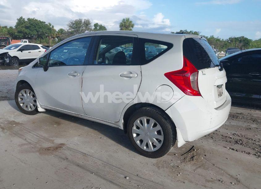 Photo 3 of 2016 Nissan Versa NOTE SV (VIN 3N1CE2CP7GL400396)