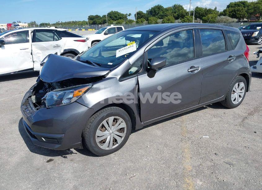 Photo 2 of 2017 Nissan Versa NOTE SV (VIN 3N1CE2CP7HL366820)