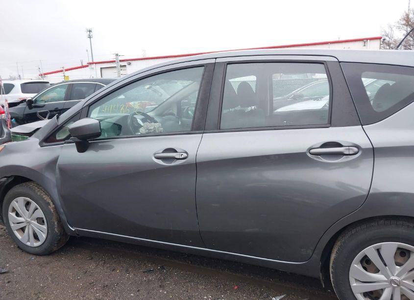 Photo 14 of 2017 Nissan Versa NOTE SV (VIN 3N1CE2CP7HL370429)