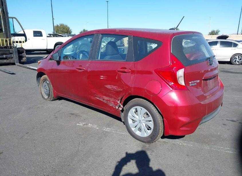 Photo 3 of 2018 Nissan Versa NOTE SV (VIN 3N1CE2CP7JL354737)